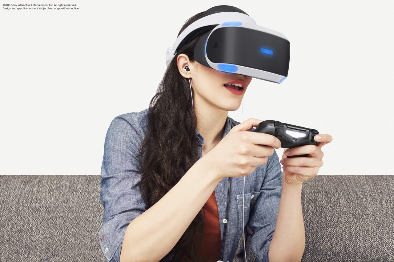 El sistema de realidad virtual PS VR 2 llegaría a finales de 2022, según Bloomberg